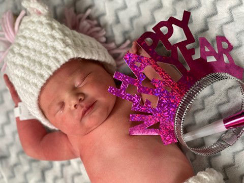 FIRST BABY OF 2022 PHOTO